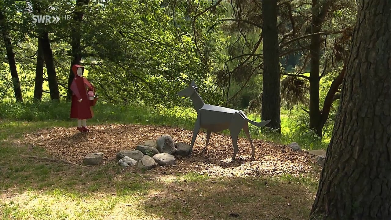 Landesschau Baden Württemberg Auf Den Spuren Der Gebrüder Grimm Der Märchenpfad In Hechingen 